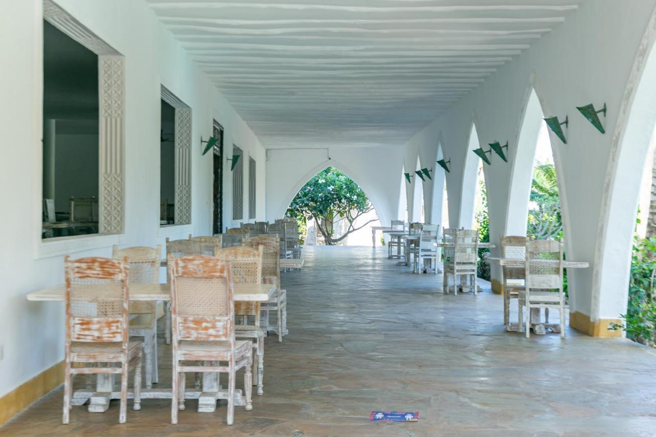 Sun Palm Beach Resort Watamu Buitenkant foto