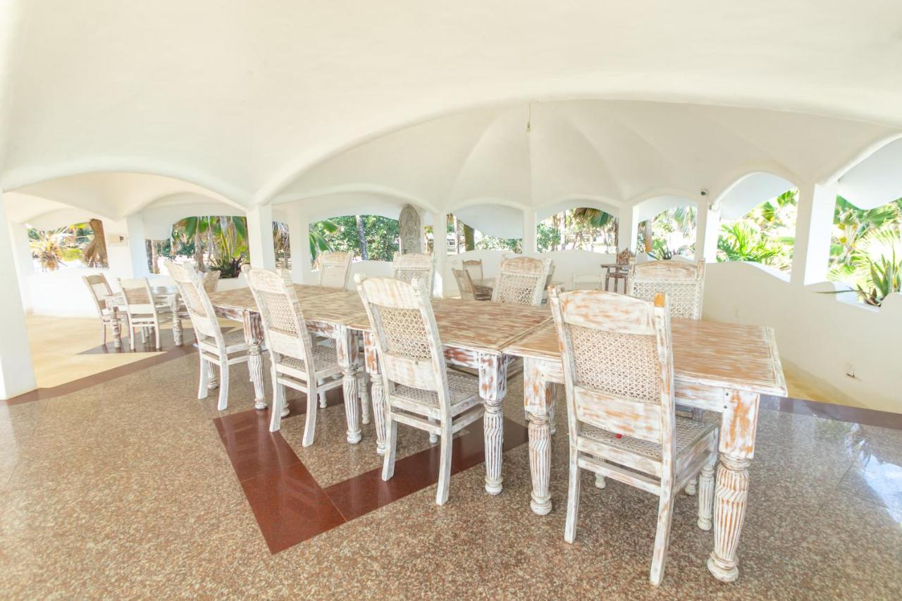 Sun Palm Beach Resort Watamu Buitenkant foto