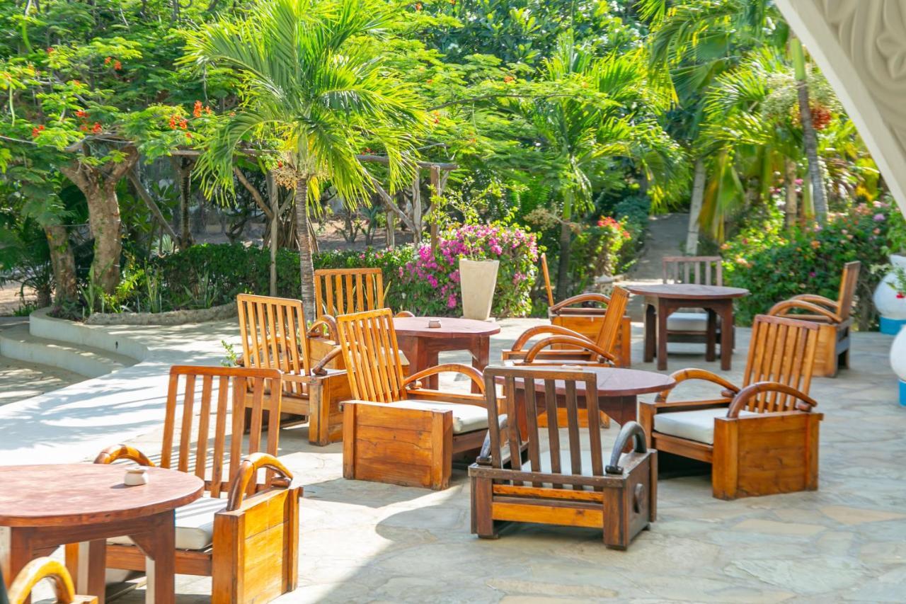 Sun Palm Beach Resort Watamu Buitenkant foto
