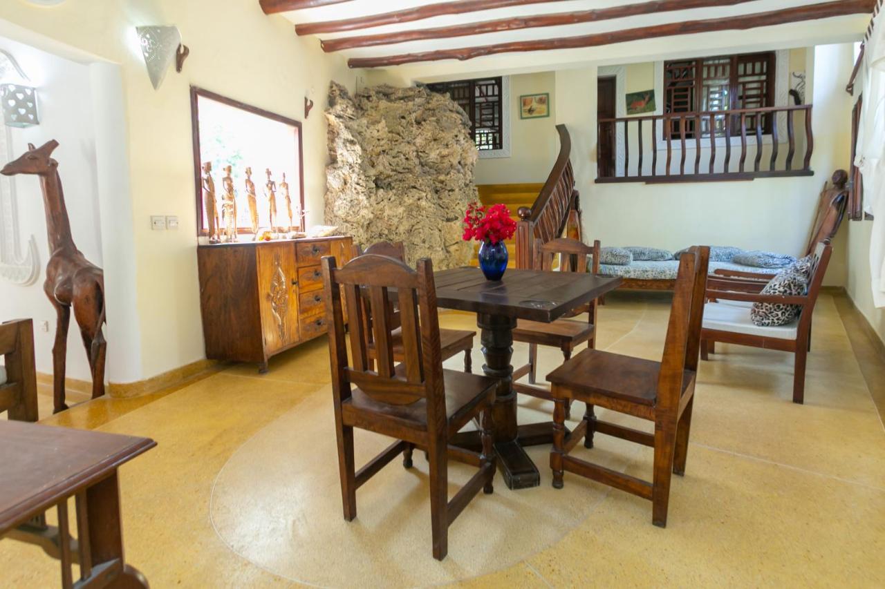 Sun Palm Beach Resort Watamu Buitenkant foto