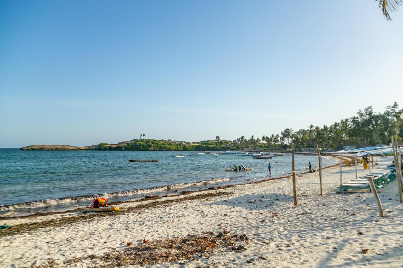Sun Palm Beach Resort Watamu Buitenkant foto